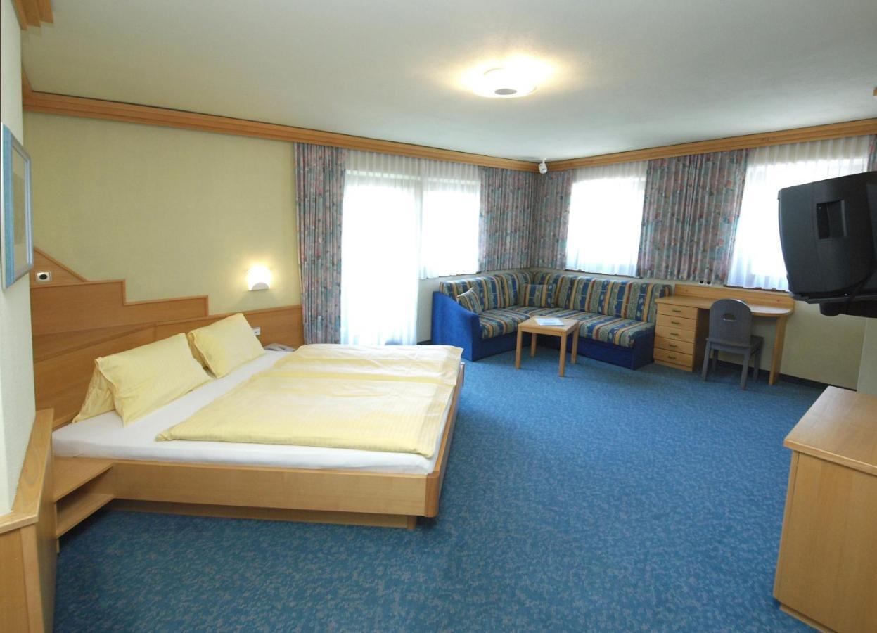 Salzburger Stubn Hotel Kleinarl Kamer foto